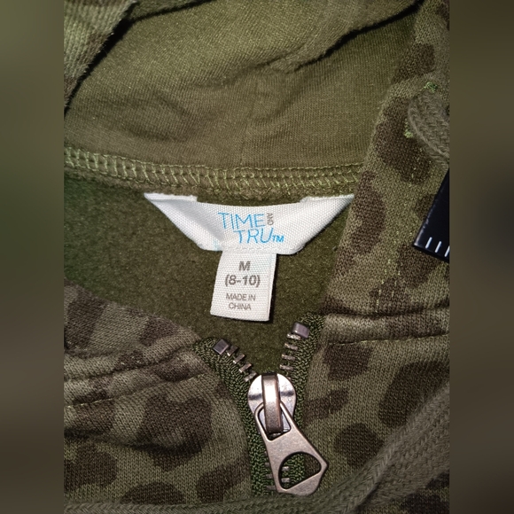 Time and Tru Animal Print Sea Turtle Pullover Hoodie Pre-owned - Picture 4 of 7